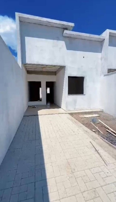 Casa, 2 quartos, 62 m² - Foto 1