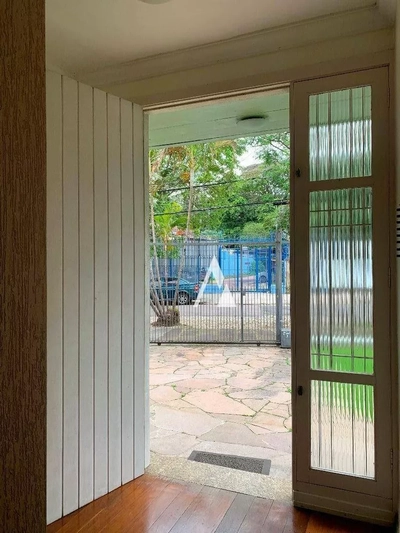 Casa, 3 quartos, 250 m² - Foto 2