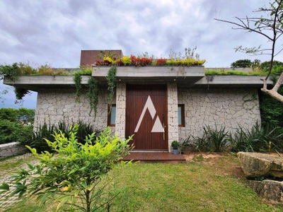 Casa, 4 quartos, 250 m² - Foto 1