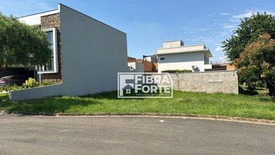 Loteamento e Condomínio, 337 m² - Foto 2