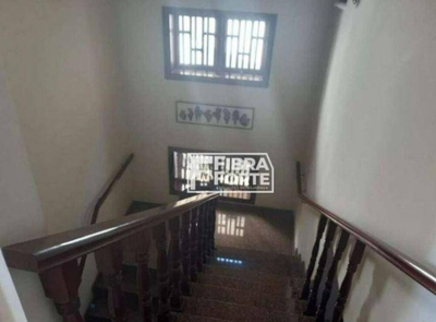 Casa, 4 quartos, 266 m² - Foto 2