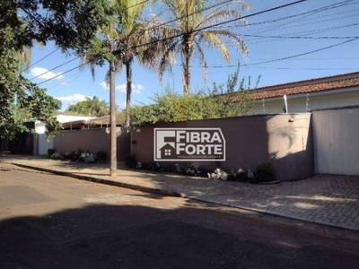 Casa, 4 quartos, 353 m² - Foto 2