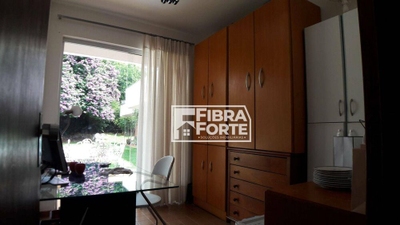 Casa, 6 quartos, 302 m² - Foto 1