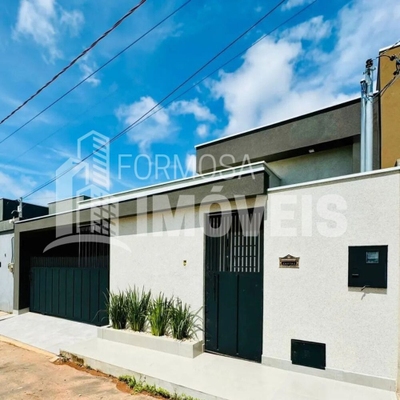 Casa, 3 quartos - Foto 1