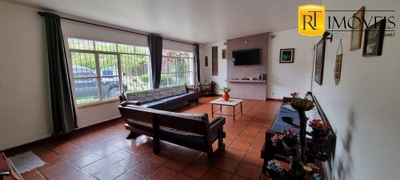 Casa, 6 quartos, 430 m² - Foto 1