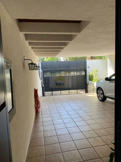 Casa, 4 quartos, 318 m² - Foto 2