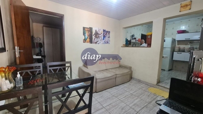 Casa, 3 quartos, 228 m² - Foto 4