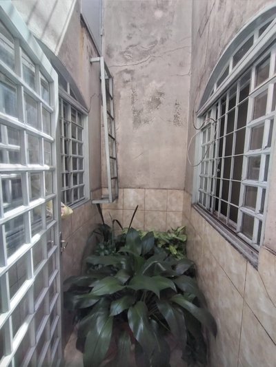 Casa, 4 quartos, 250 m² - Foto 1