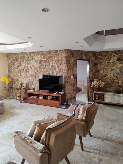 Casa, 4 quartos, 481 m² - Foto 1