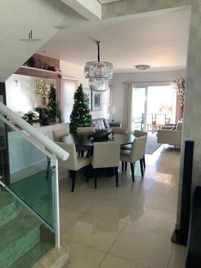 Casa, 3 quartos, 234 m² - Foto 2