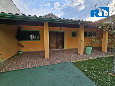 Casa, 3 quartos, 213 m² - Foto 1