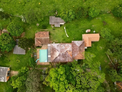 Sítio, 4 quartos, 13 hectares - Foto 2