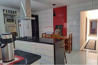 Casa, 2 quartos, 150 m² - Foto 1