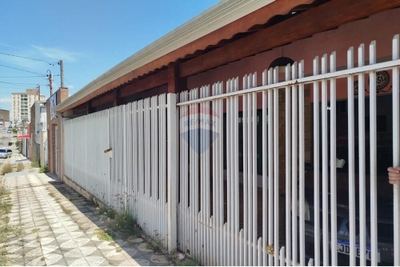 Casa, 4 quartos, 231 m² - Foto 2