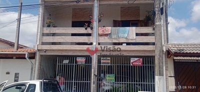 Sobrado, 4 quartos, 270 m² - Foto 1