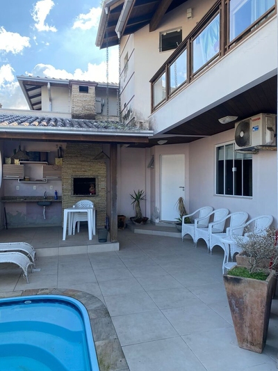 Casa, 5 quartos, 270 m² - Foto 4