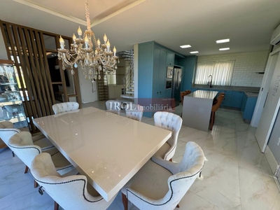 Casa, 3 quartos, 289 m² - Foto 2