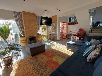 Sobrado, 3 quartos, 350 m² - Foto 1