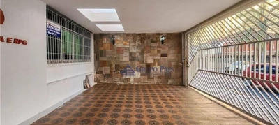 Sobrado, 4 quartos, 245 m² - Foto 1