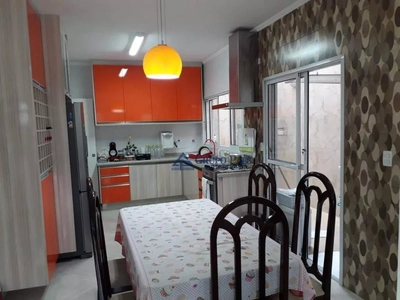 Sobrado, 3 quartos, 220 m² - Foto 2