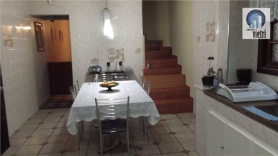 Sobrado, 3 quartos, 200 m² - Foto 1