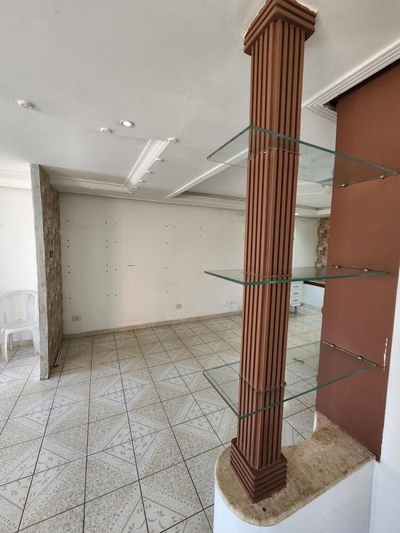 Casa, 6 quartos, 250 m² - Foto 2