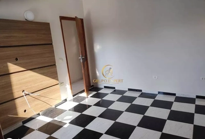 Sobrado, 5 quartos, 180 m² - Foto 2