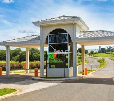 Loteamento e Condomínio, 246 m² - Foto 1