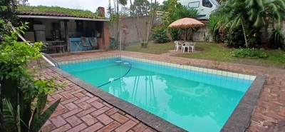 Sítio, 3 quartos, 4400 m² - Foto 1