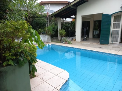 Sobrado, 4 quartos, 490 m² - Foto 1