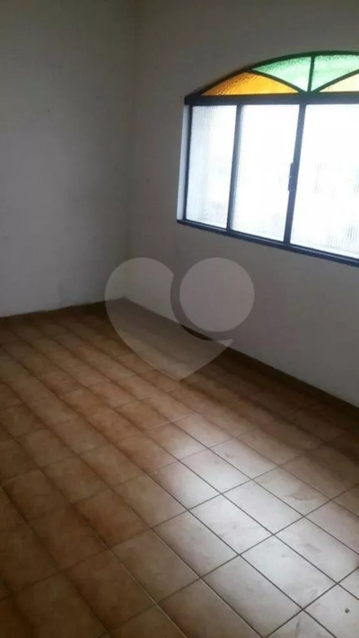 Sobrado, 3 quartos, 180 m² - Foto 2