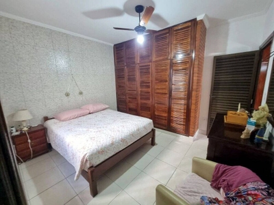 Casa, 3 quartos, 210 m² - Foto 4