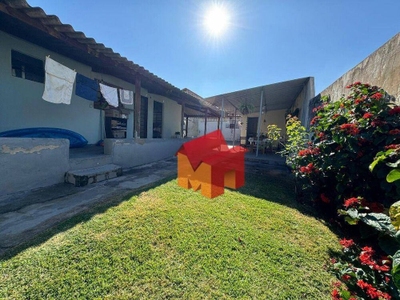 Casa, 3 quartos, 215 m² - Foto 1