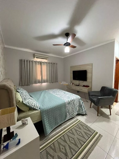 Casa, 3 quartos, 200 m² - Foto 4