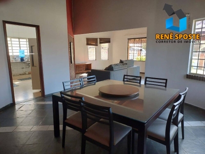 Chácara, 4 quartos, 1252 m² - Foto 1