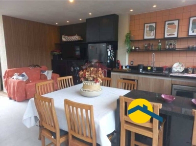 Casa, 3 quartos, 247 m² - Foto 1