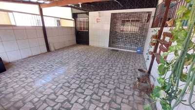 Casa, 2 quartos, 65 m² - Foto 1