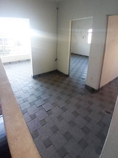 Casa, 6 quartos, 240 m² - Foto 3