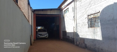 Sala-Conjunto, 1700 m² - Foto 1