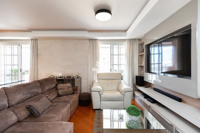 Apartamento, 3 quartos, 145 m² - Foto 1