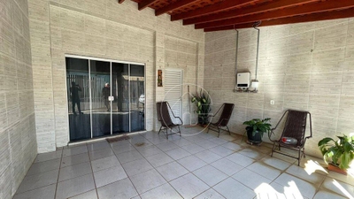 Casa, 3 quartos, 200 m² - Foto 2