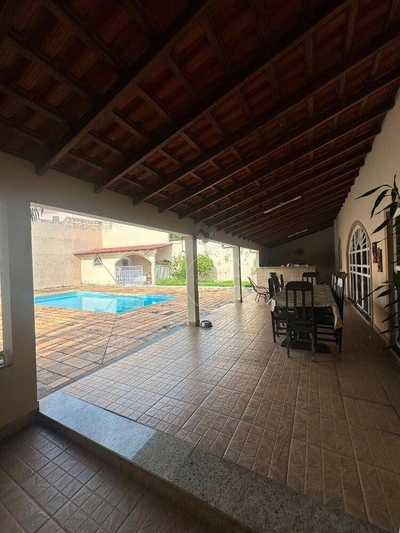 Casa, 3 quartos, 320 m² - Foto 3