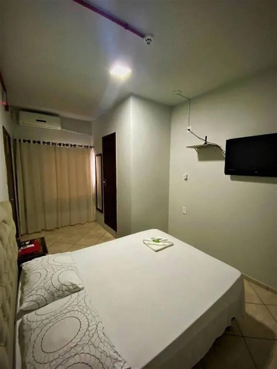 Hotel, 13 quartos, 1000 m² - Foto 2