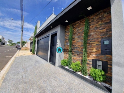 Casa, 3 quartos, 143 m² - Foto 1