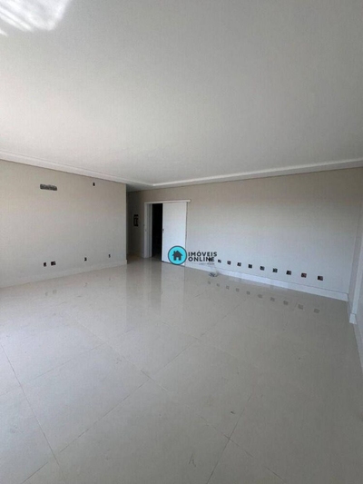 Apartamento, 3 quartos, 156 m² - Foto 2