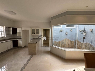 Casa, 3 quartos, 200 m² - Foto 2