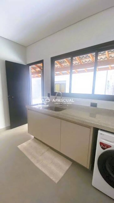 Casa, 3 quartos, 210 m² - Foto 4