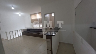 Prédio Inteiro, 74 m² - Foto 1