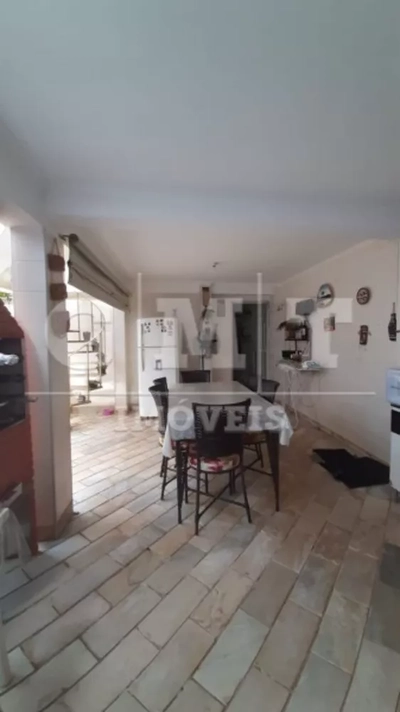 Casa, 3 quartos, 252 m² - Foto 3