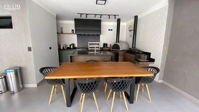 Casa, 3 quartos, 210 m² - Foto 5